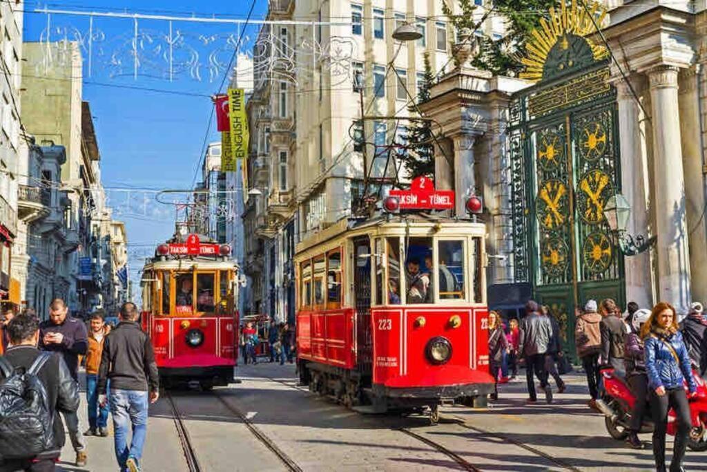 Appartamento Historical Comfy Flat In Beyoglu Tophane, Galata Provincia di Provincia di Istanbul Esterno foto